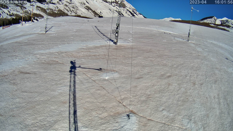 Photo of April 2023 dust event at Kettle Ponds